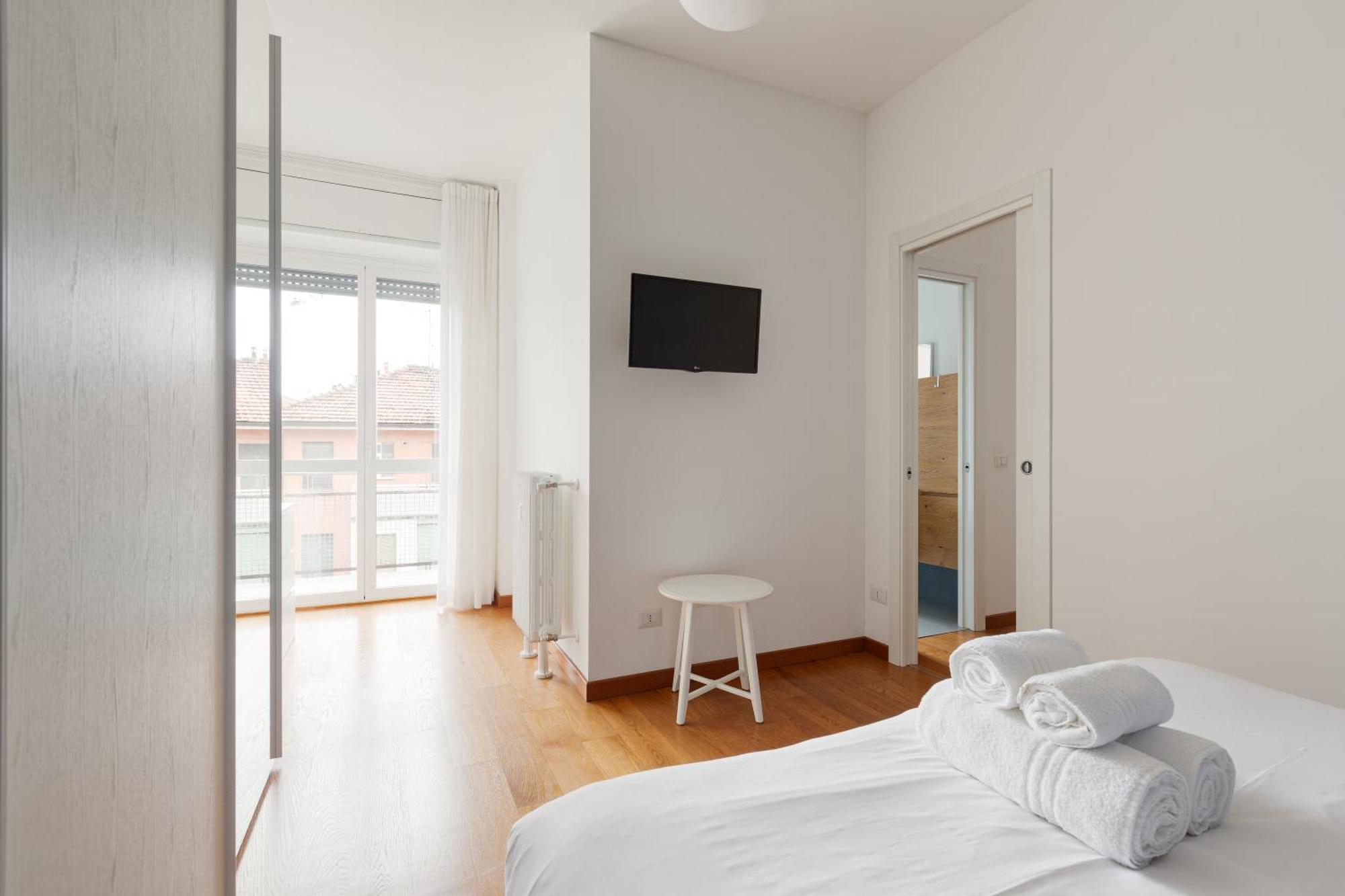 Bright Apartment Milan- Citta Studi With Balcony Exterior photo